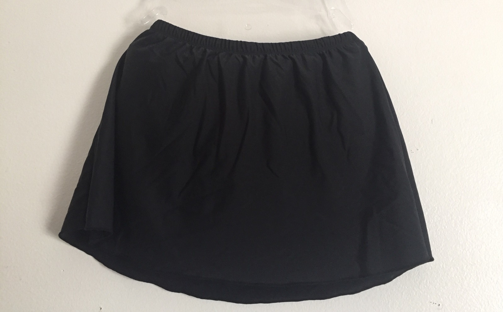 MiracleSuit Women’s Black Swim Skirt – Size 8 I-5