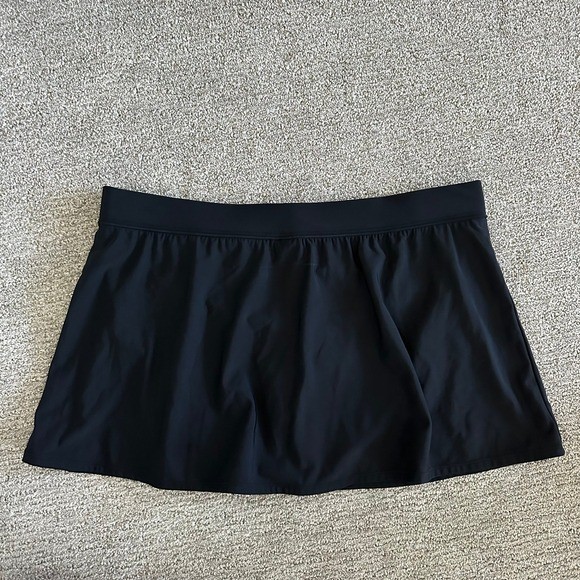 Aqua Green Women’s UPF 50 Split Swim Skirt Black Size XL