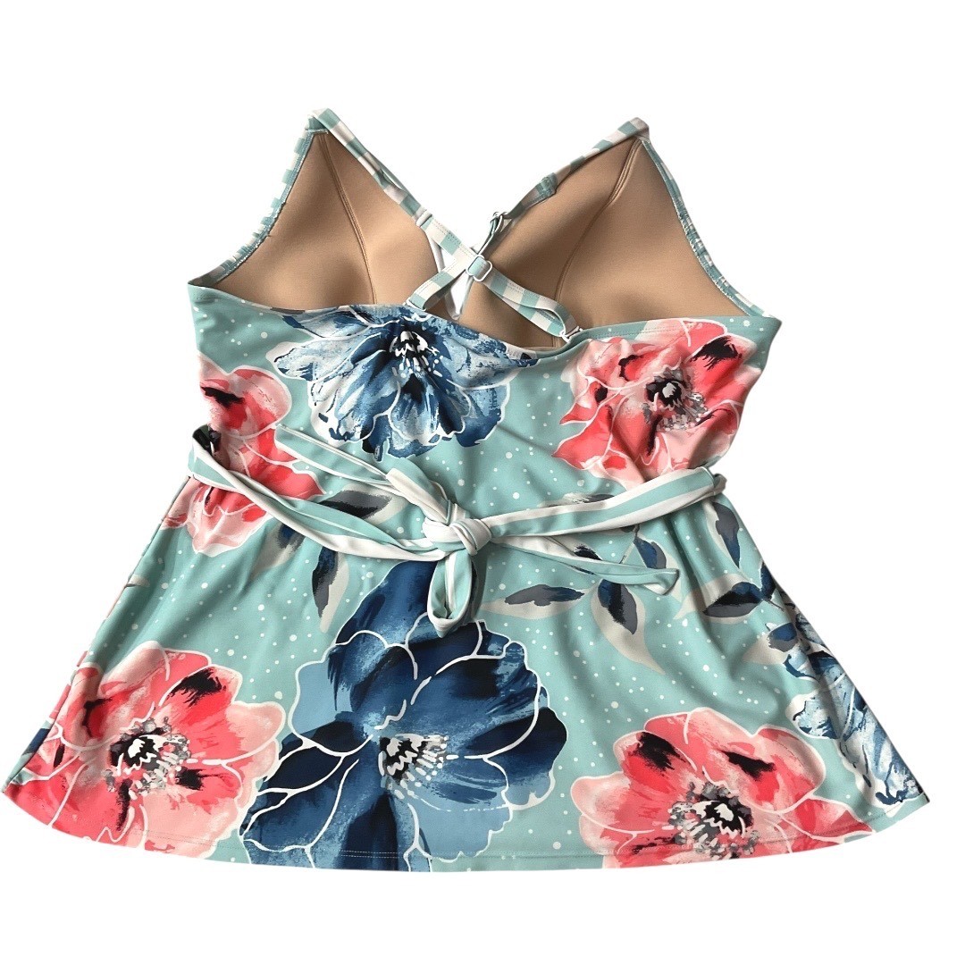 Cacique Women’s Sleeveless Stripe Floral Printed Tankini Swimsuit Top Size