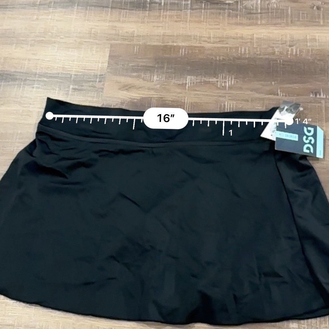 DSG Dick’s Women’s Rachel Swim Skirt Skort size XL brief flouncy full coverage