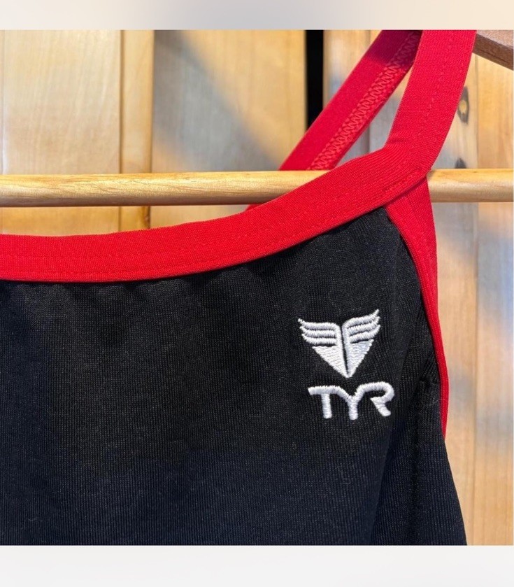 TYR Women’s Competitive One Piece Crossback Swimwear Black Red Swimming